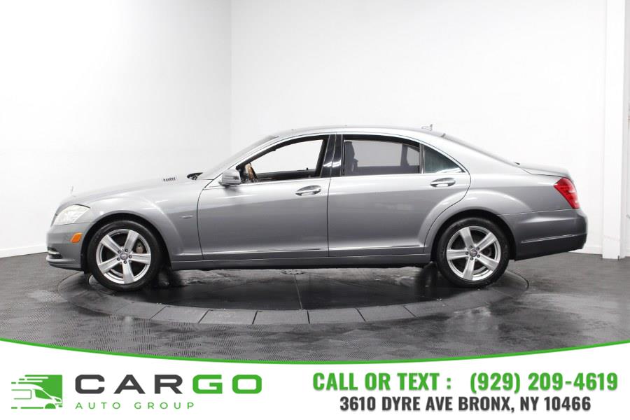 2012 Mercedes-Benz S-Class S550 4MATIC photo
