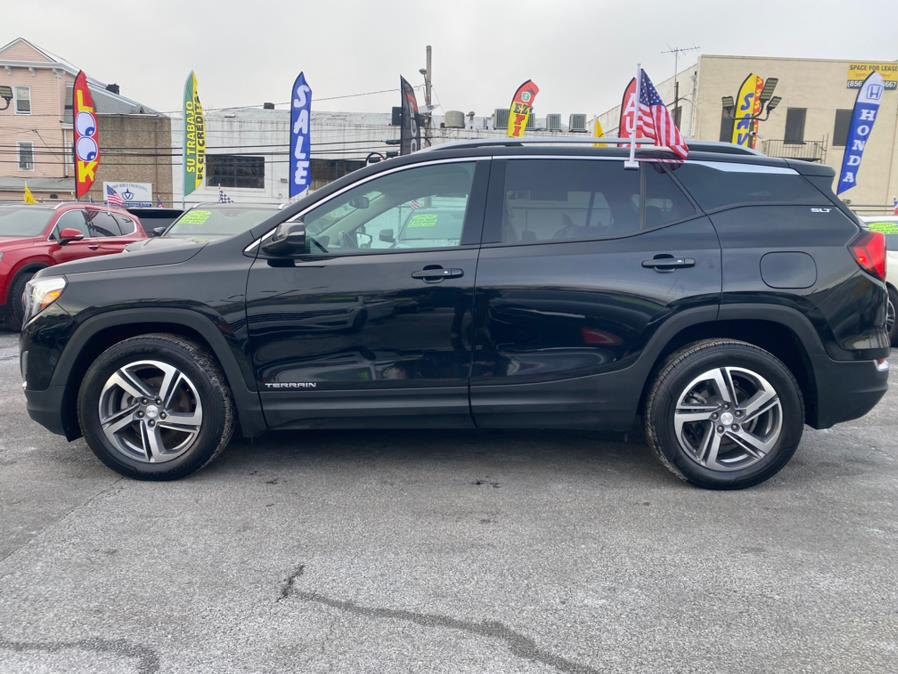 2021 GMC Terrain AWD 4dr SLT photo