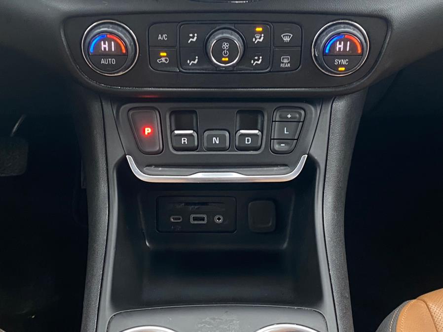 2021 GMC Terrain AWD 4dr SLT photo