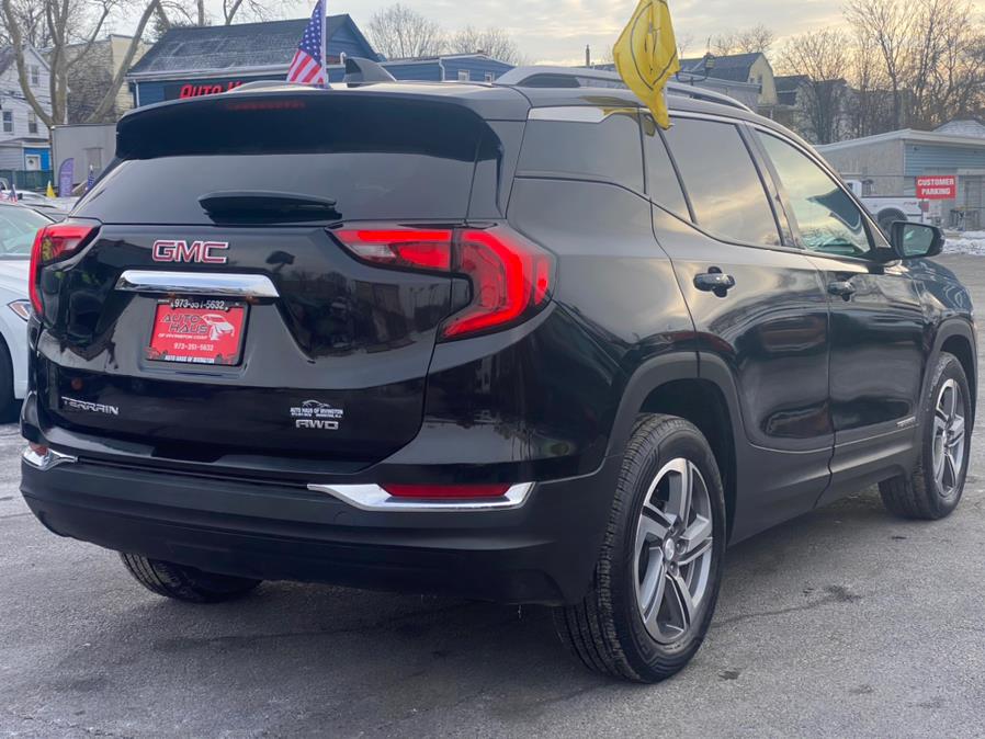 2021 GMC Terrain AWD 4dr SLT photo