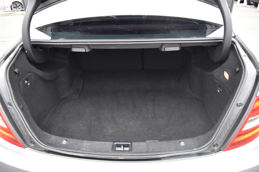 2012 Mercedes-Benz C-Class C300 4MATIC Luxury photo