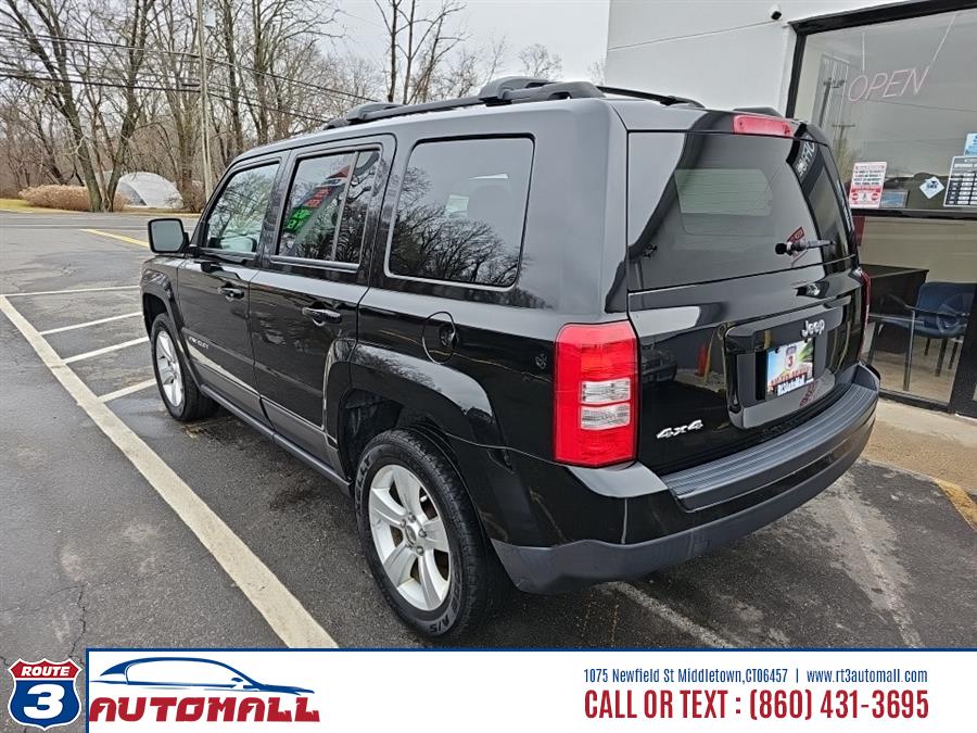 2016 Jeep Patriot 4WD 4dr Latitude photo