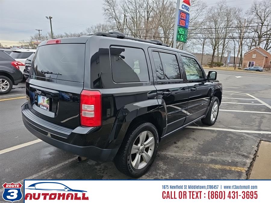 2016 Jeep Patriot 4WD 4dr Latitude photo