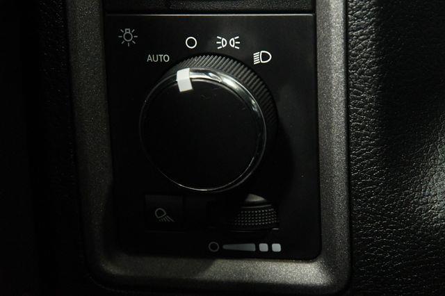 2015 RAM 1500 Tradesman photo