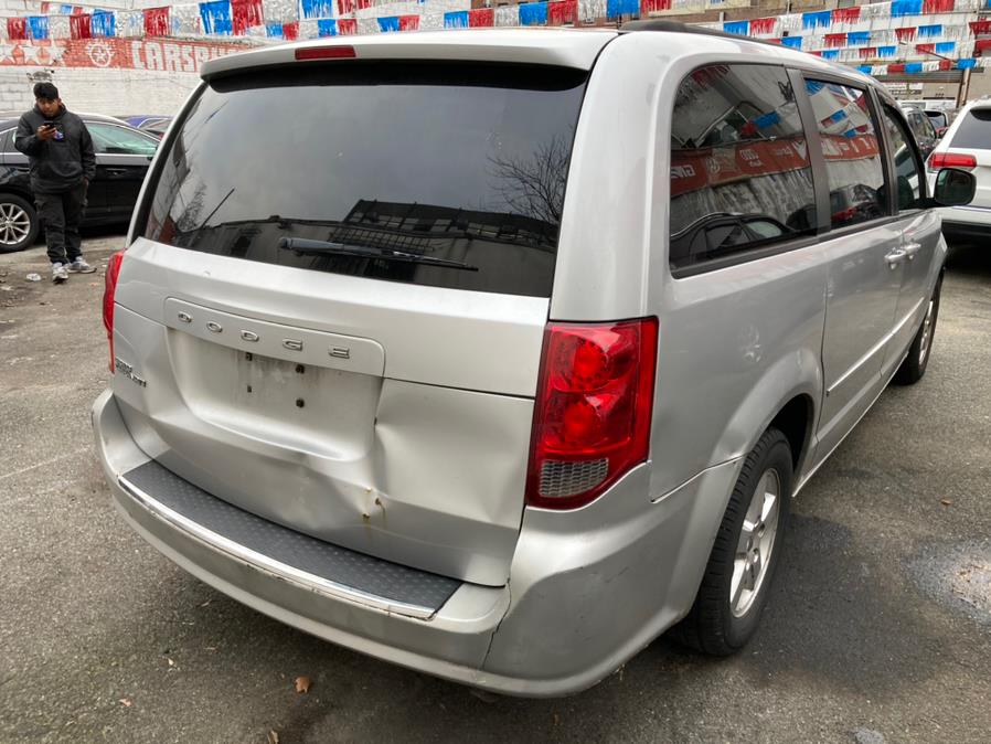 2011 Dodge Grand Caravan Mainstreet photo