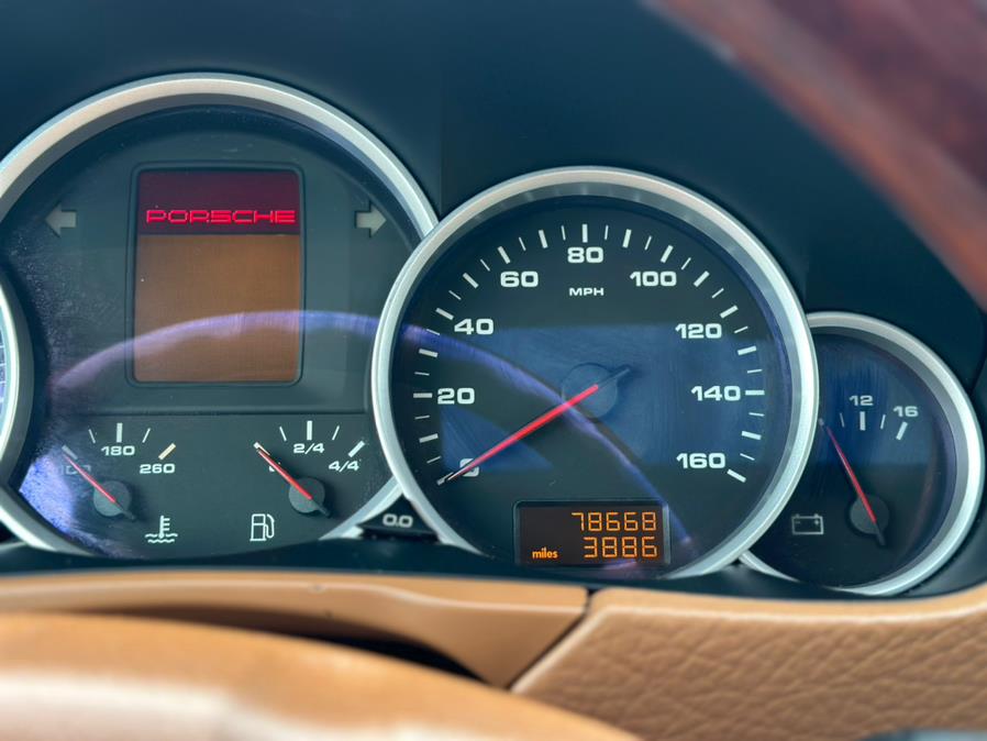 2006 Porsche Cayenne S photo