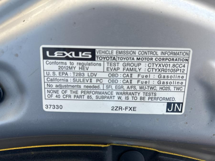 2012 Lexus CT 200h photo