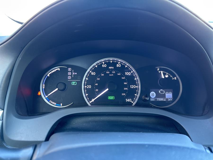2012 Lexus CT 200h photo