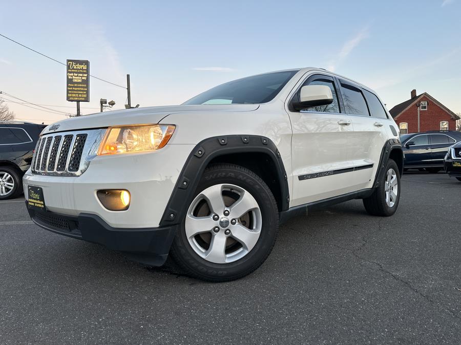 2011 Jeep Grand Cherokee Laredo photo
