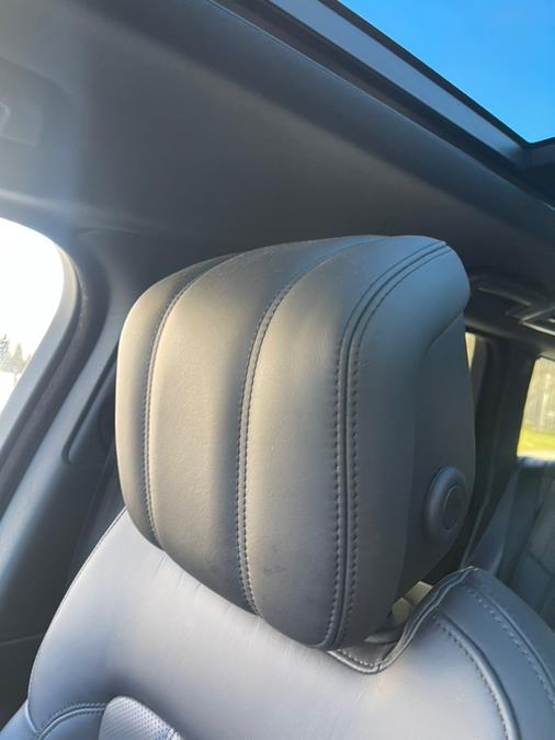 2020 Land Rover Range Rover Sport Turbo i6 MHEV HSE photo