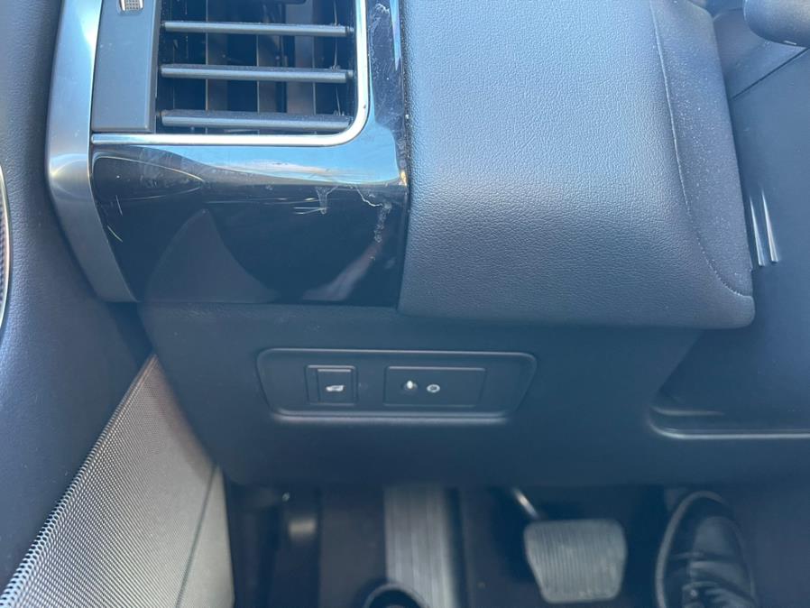 2020 Land Rover Range Rover Sport Turbo i6 MHEV HSE photo