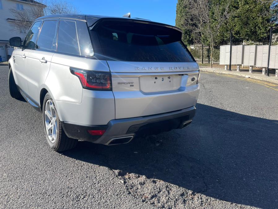 2020 Land Rover Range Rover Sport Turbo i6 MHEV HSE photo