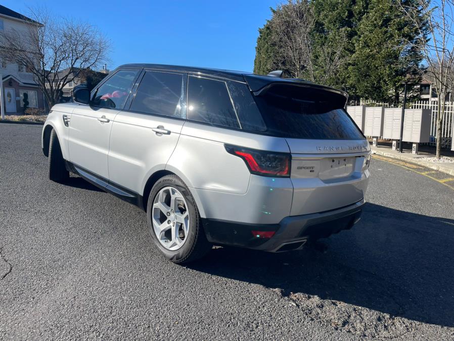 2020 Land Rover Range Rover Sport Turbo i6 MHEV HSE photo