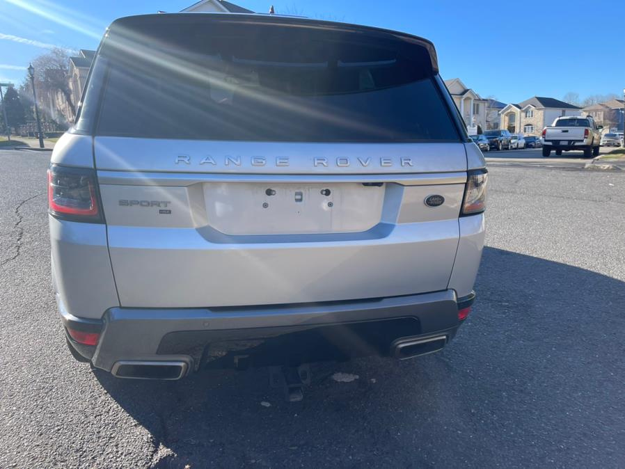 2020 Land Rover Range Rover Sport Turbo i6 MHEV HSE photo