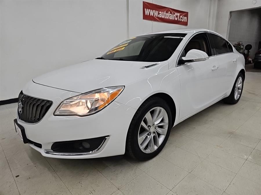 2016 Buick Regal 4dr Sdn Turbo AWD photo