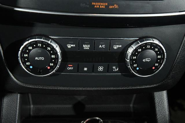 2016 Mercedes-Benz GLE 350 4MATIC w/ Safety Tech photo