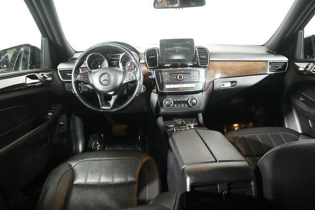 2016 Mercedes-Benz GLE 350 4MATIC w/ Safety Tech photo