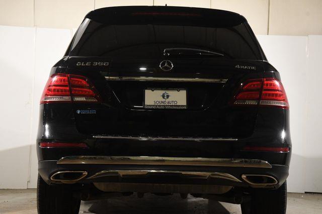 2016 Mercedes-Benz GLE 350 4MATIC w/ Safety Tech photo