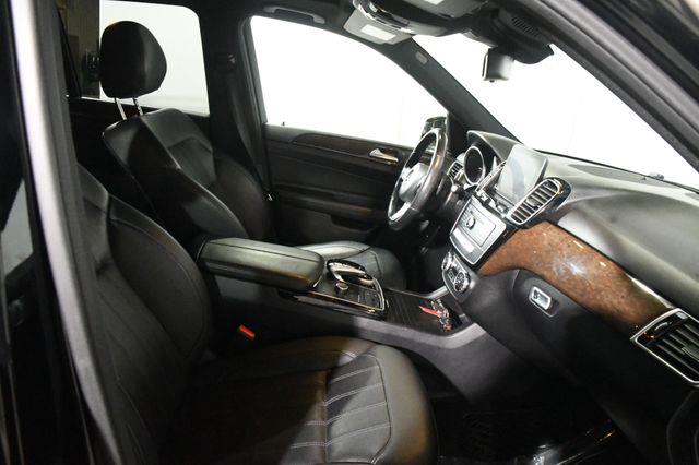2016 Mercedes-Benz GLE 350 4MATIC w/ Safety Tech photo