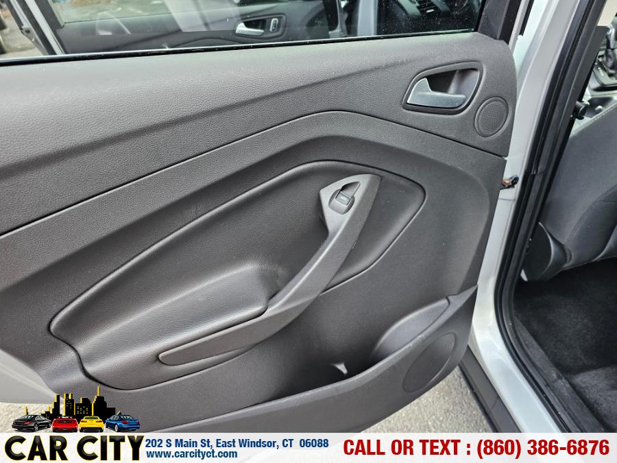 2016 Ford Escape 4WD 4dr SE photo