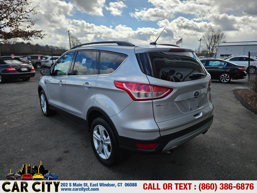 2016 Ford Escape 4WD 4dr SE photo