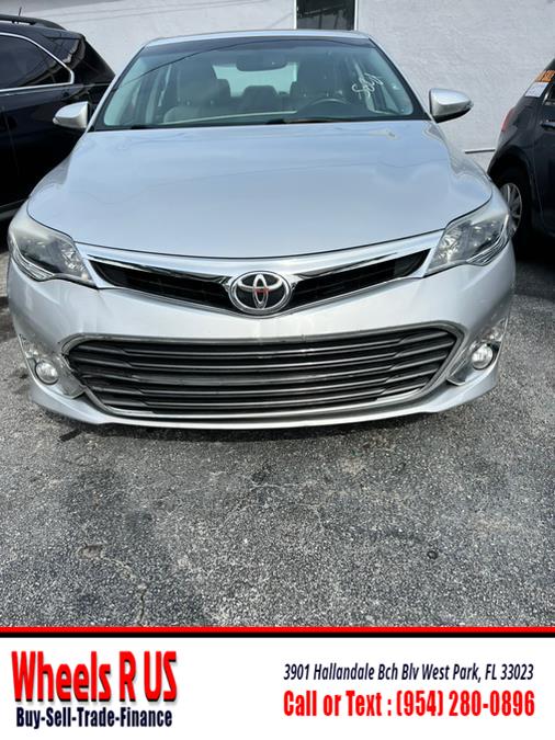2013 Toyota Avalon XLE photo