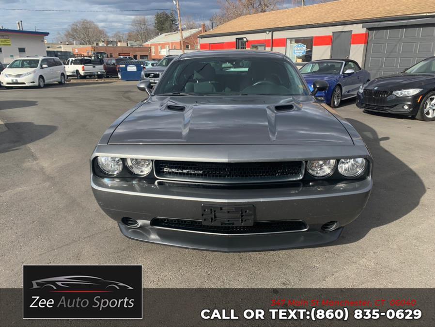2011 Dodge Challenger SE photo