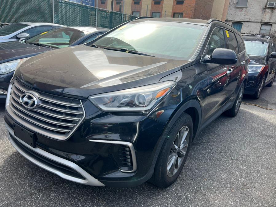 2017 Hyundai Santa Fe SE 3.3L Automatic AWD photo