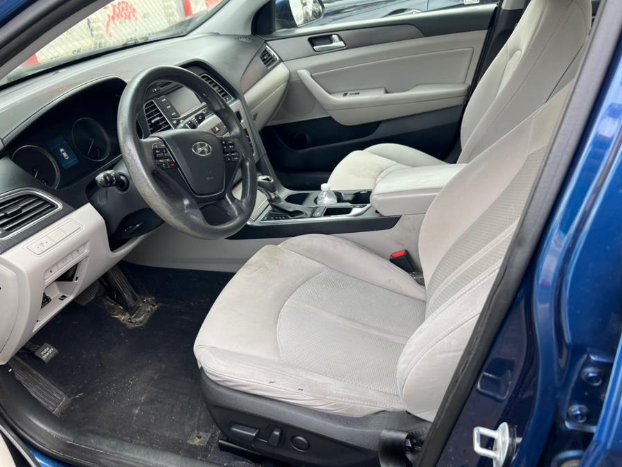 2015 Hyundai Sonata 4dr Sdn 2.4L Sport photo