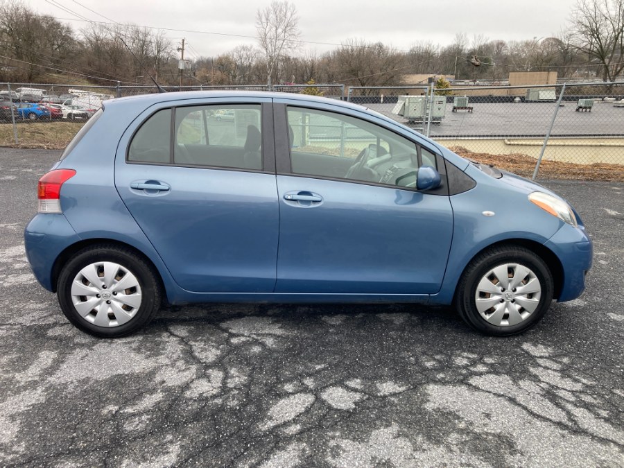 2009 Toyota Yaris S photo