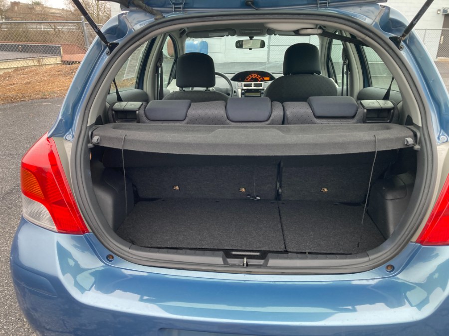 2009 Toyota Yaris S photo