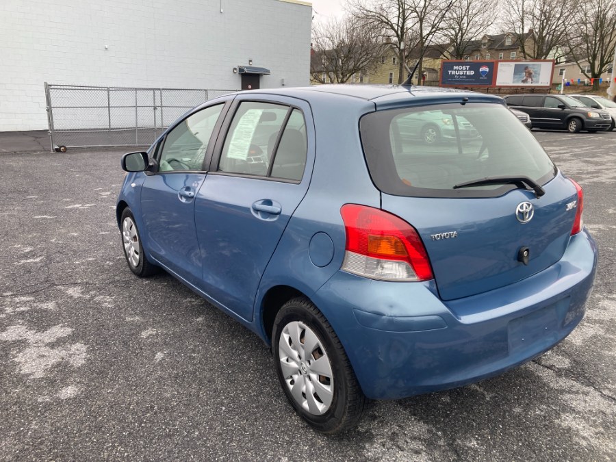 2009 Toyota Yaris S photo