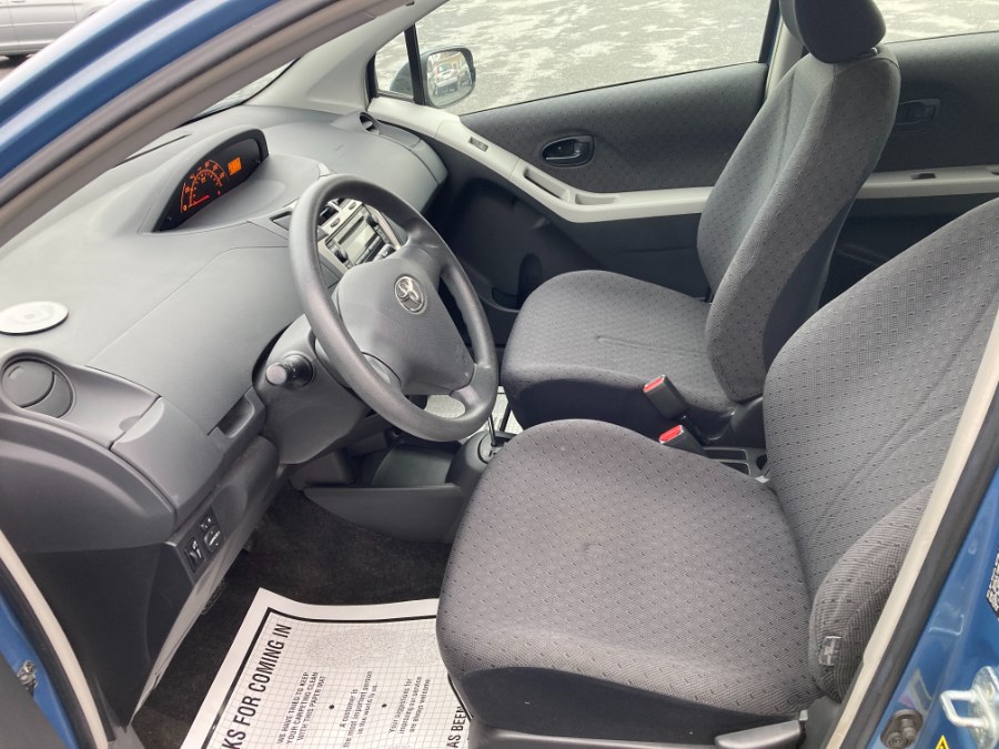 2009 Toyota Yaris S photo