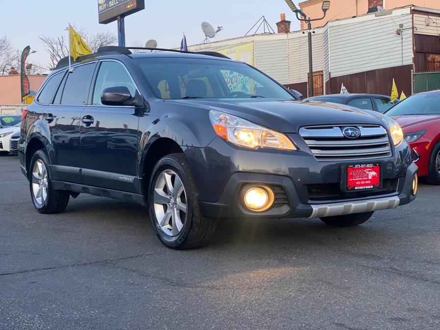 2014 Subaru Outback 2.5i Limited photo