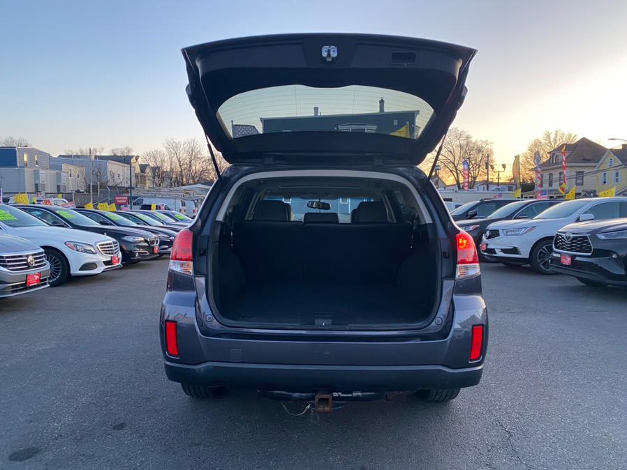 2014 Subaru Outback 2.5i Limited photo