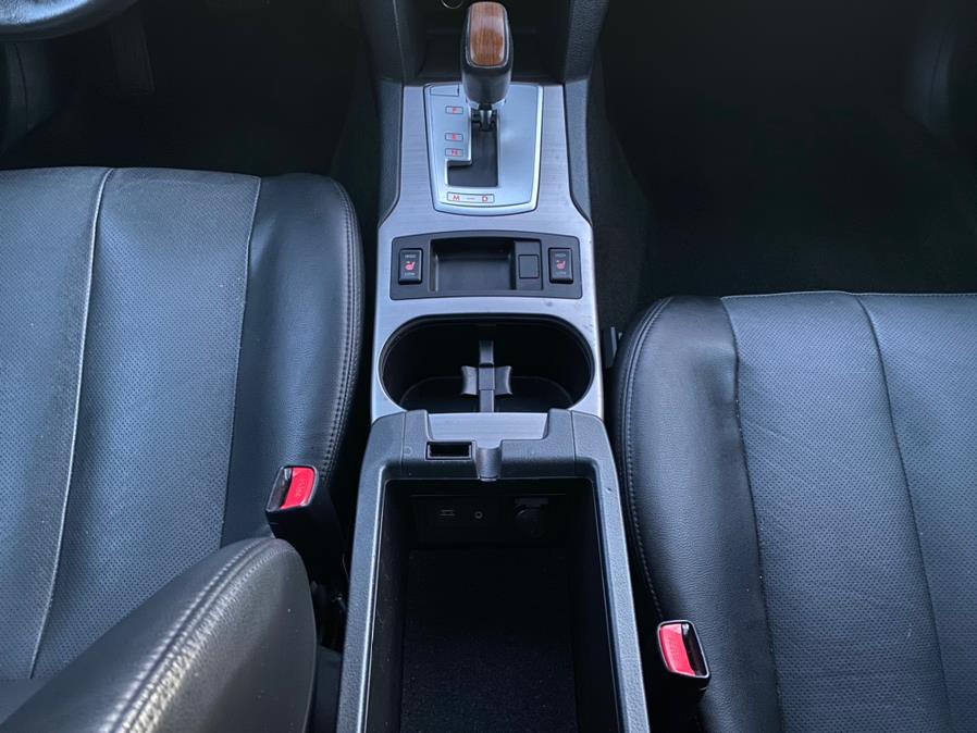 2014 Subaru Outback 2.5i Limited photo