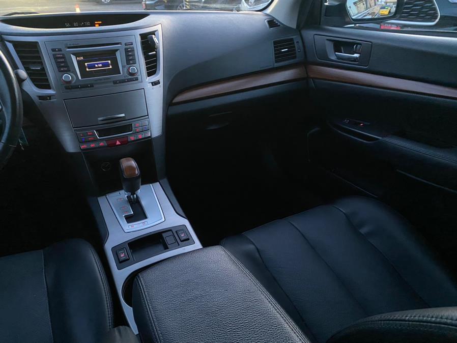 2014 Subaru Outback 2.5i Limited photo