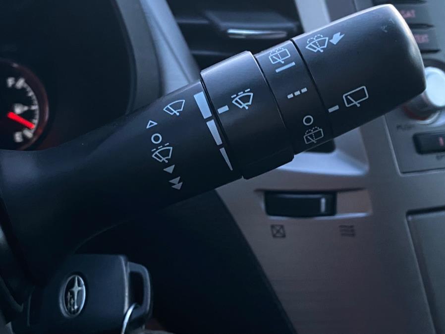2014 Subaru Outback 2.5i Limited photo