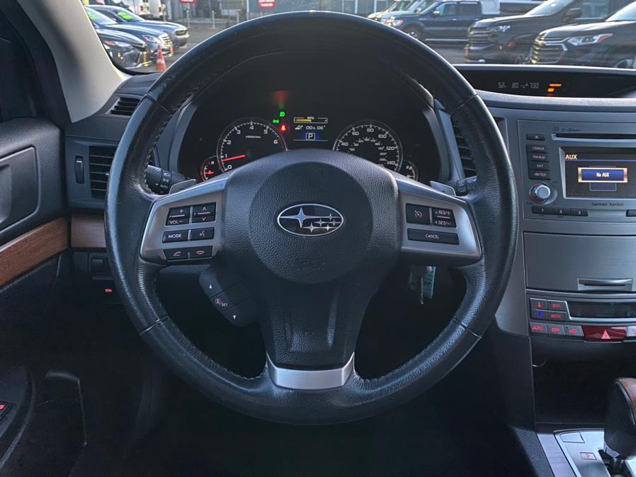 2014 Subaru Outback 2.5i Limited photo
