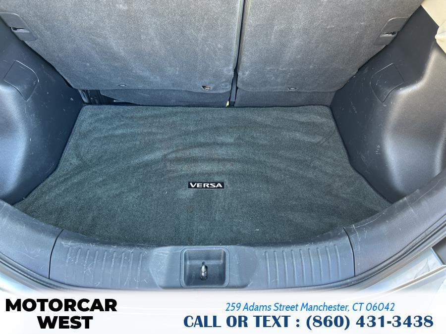 2009 Nissan Versa 1.8 S photo