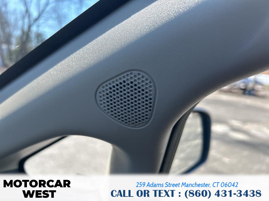 2009 Nissan Versa 1.8 S photo