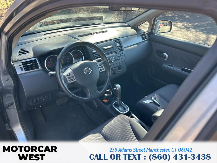 2009 Nissan Versa 1.8 S photo