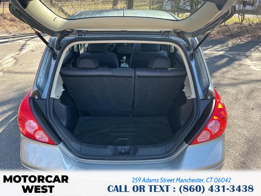 2009 Nissan Versa 1.8 S photo