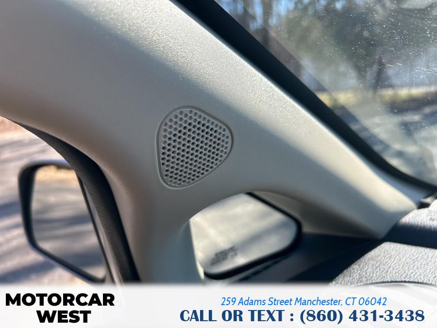 2009 Nissan Versa 1.8 S photo