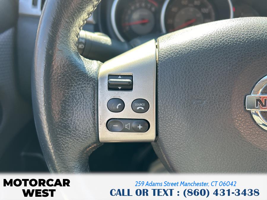 2009 Nissan Versa 1.8 S photo