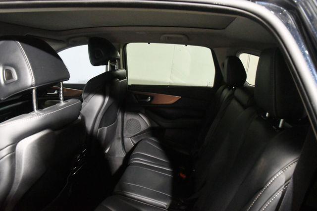 2022 Acura MDX SH-AWD w/Tech photo