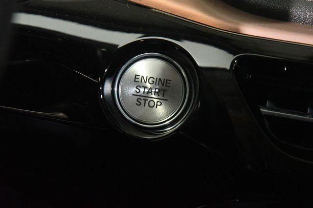 2022 Acura MDX SH-AWD w/Tech photo