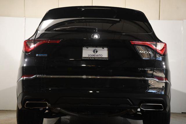 2022 Acura MDX SH-AWD w/Tech photo