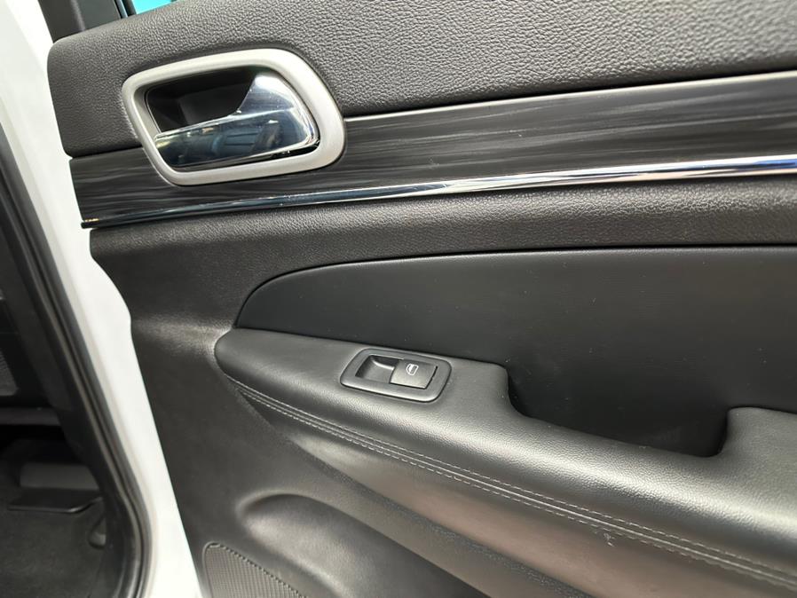 2021 Jeep Grand Cherokee Limited  4x4 photo