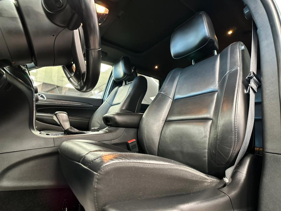 2021 Jeep Grand Cherokee Limited  4x4 photo